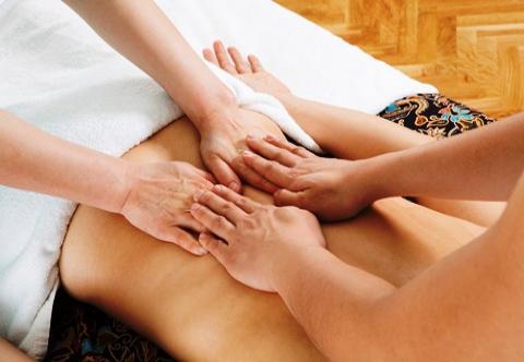 Four hands massage